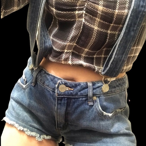 GARAGE Brand Ladies Distressed Denim Overall Shorts Size 5 (Shirt Available too) - Picture 12 of 12